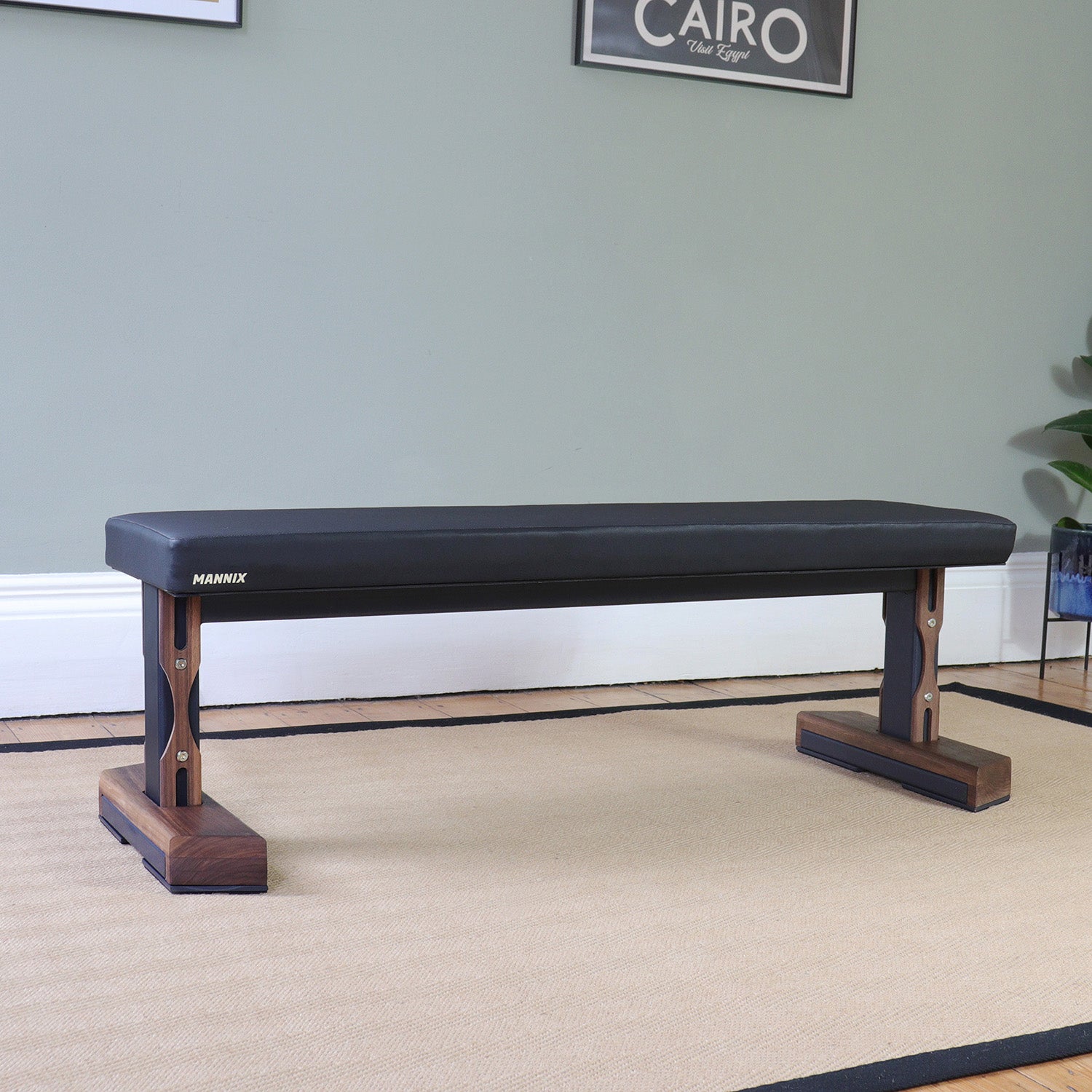 Wooden outlet weights bench